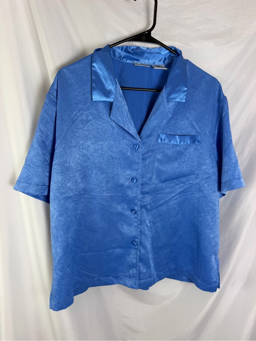 Vintage Delicates Blue Satin Button Up Shirt L Y2K Pajama Blouse